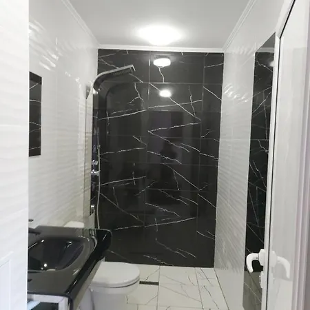 Lidia בית הארחה