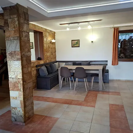 Pensjonat Lidia 2*