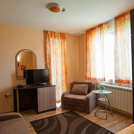 Lidia 3* ציגוב צ'ארק