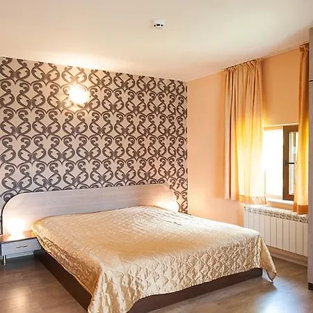 Lidia בית הארחה 3*